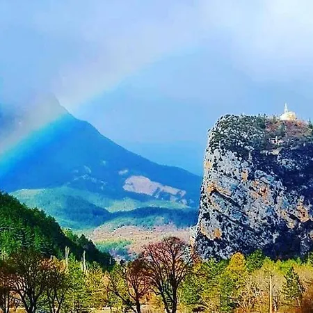 ゲストハウス D'etape Bastide Petra Castellana Verdon カステラーヌ