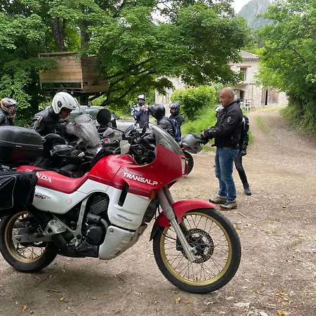 D'etape Bastide Petra Castellana Verdon