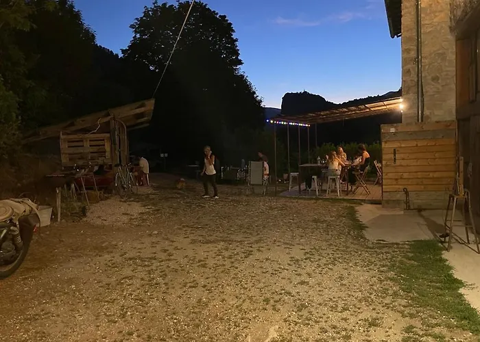 D'étape Bastide Petra Castellana Verdon *